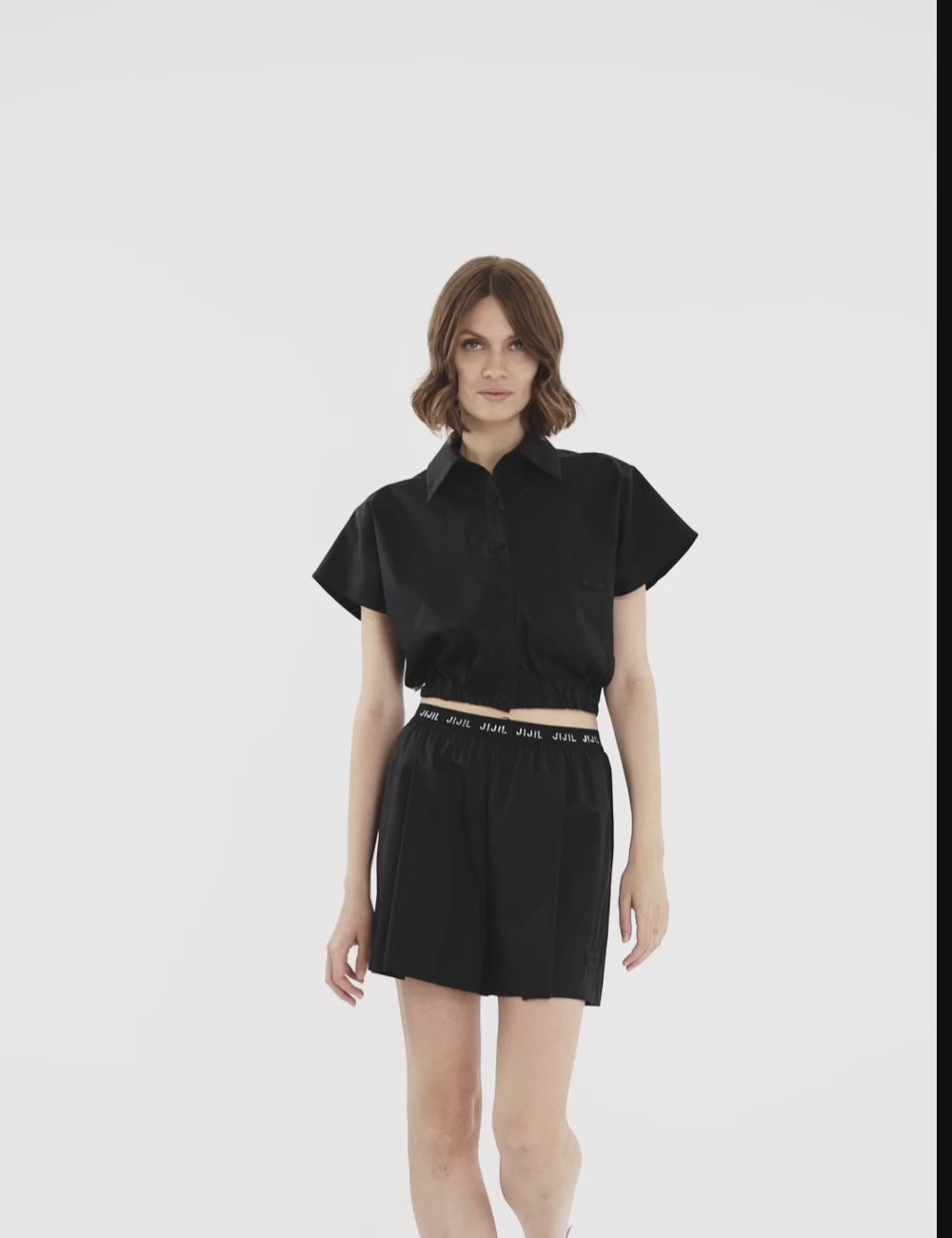 Jijil Camicia crop Promozione temporanea