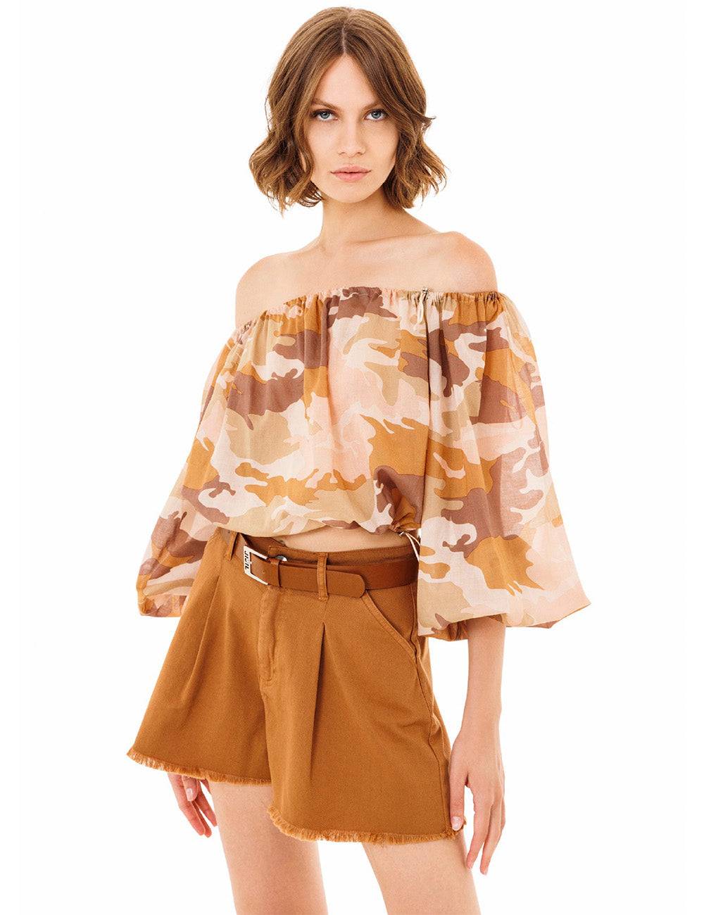 Jijil Shorts in cotone con bordo sfrangiato In vendita