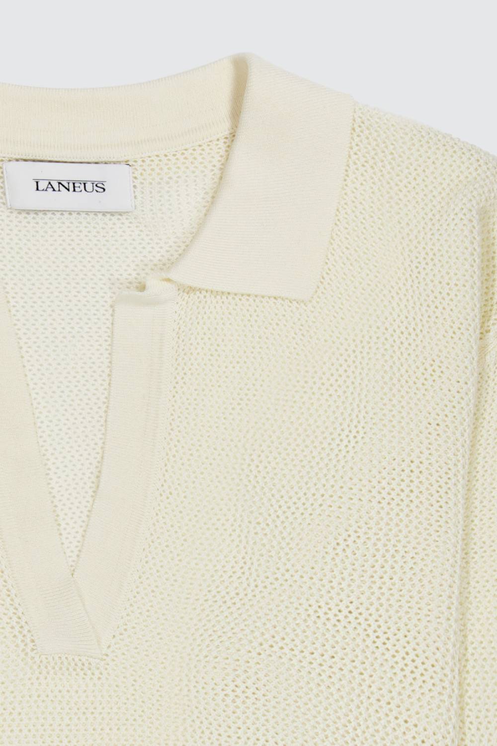 Laneus Laneus polo cream cropped in mesh con scollo a V In Vendita