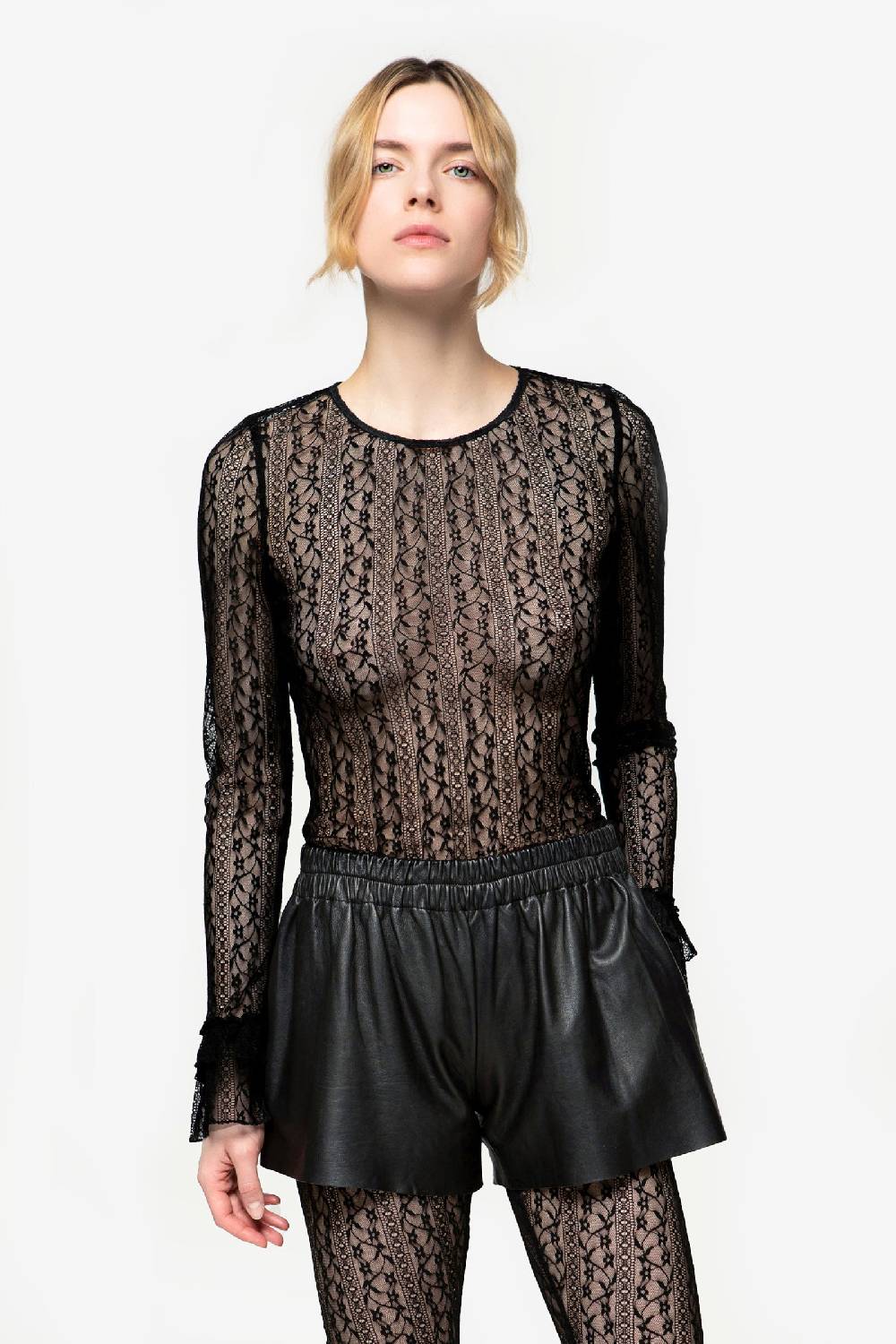 Kristina Ti LUCIA - Undress lace blouse Moda