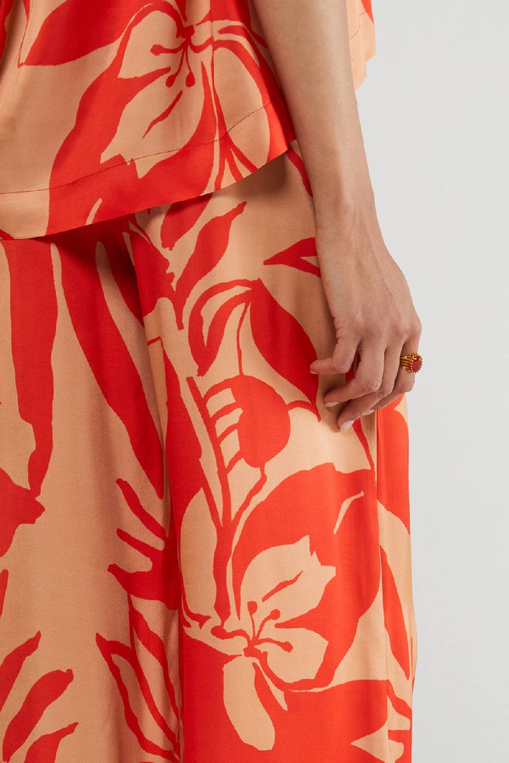 ottod'Ame Printed viscose trousers Italy