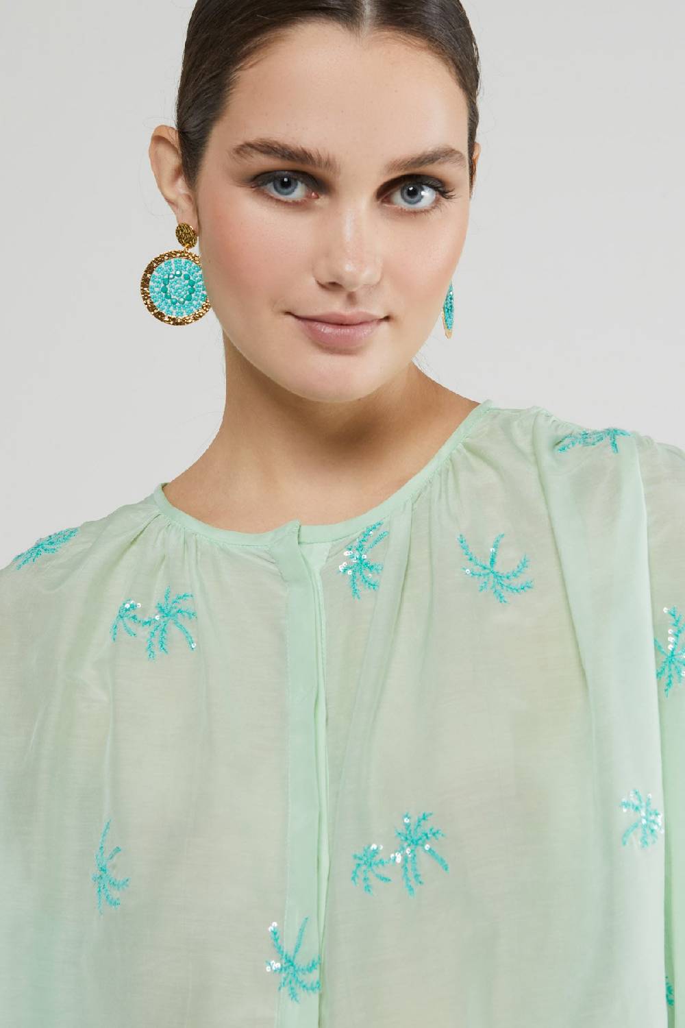 ottod'Ame Transparent shirt with embroideries Convenienza