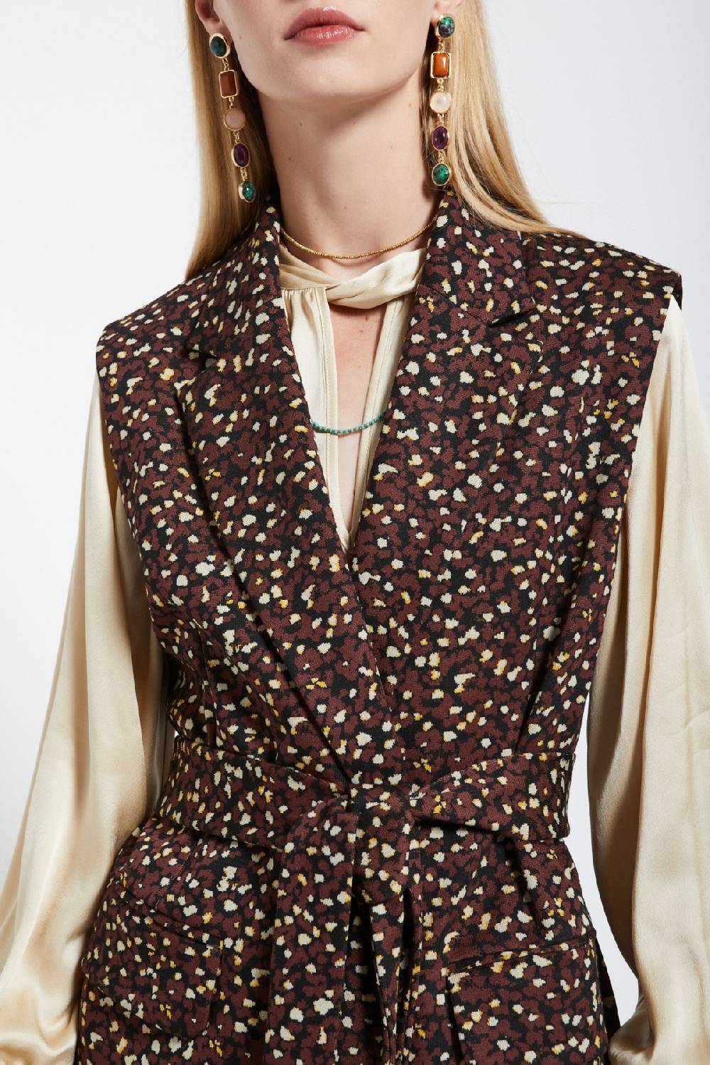 ottod'Ame Sleeveless blazer Affare Del Giorno