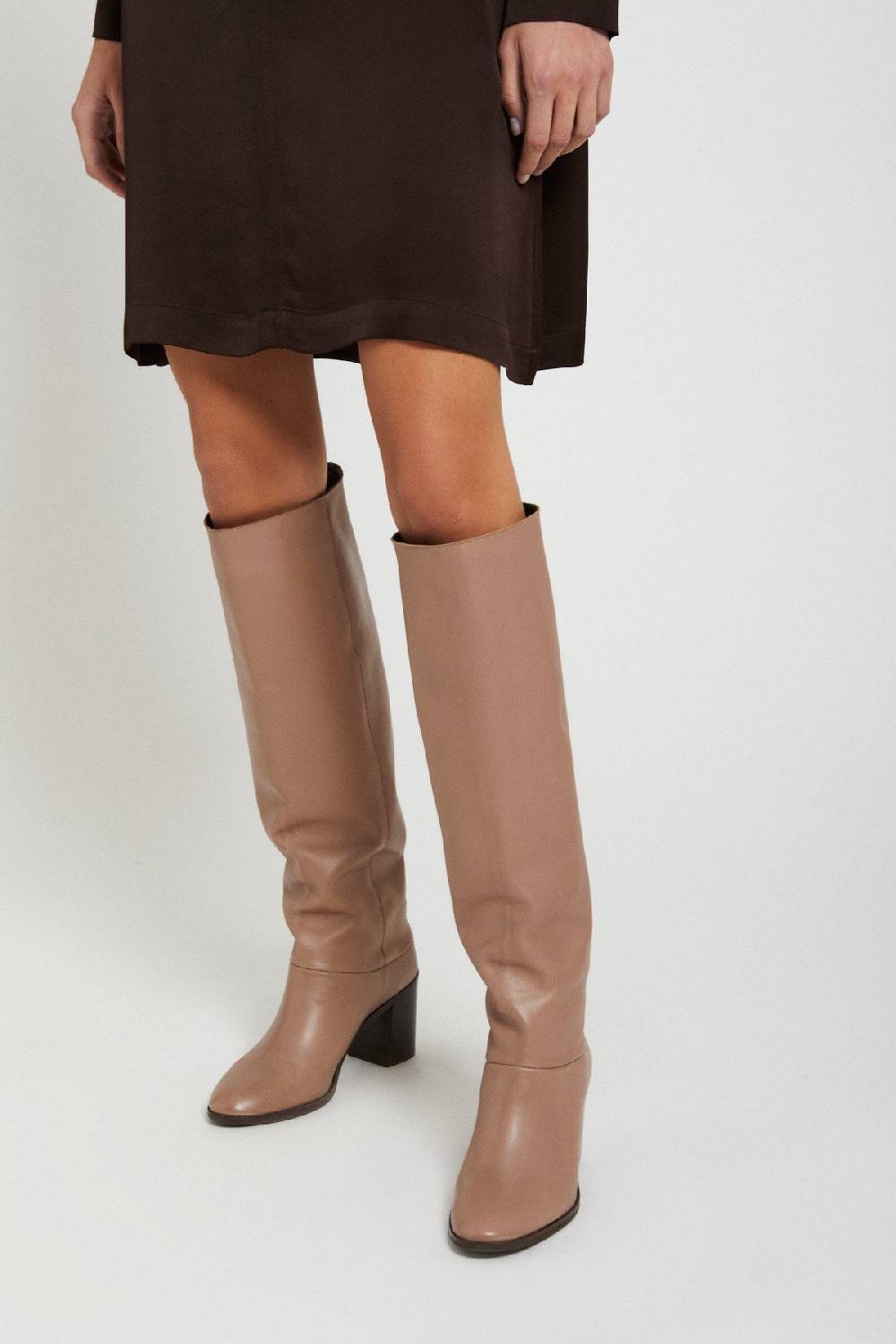 ottod'Ame Leather high boots Offerta