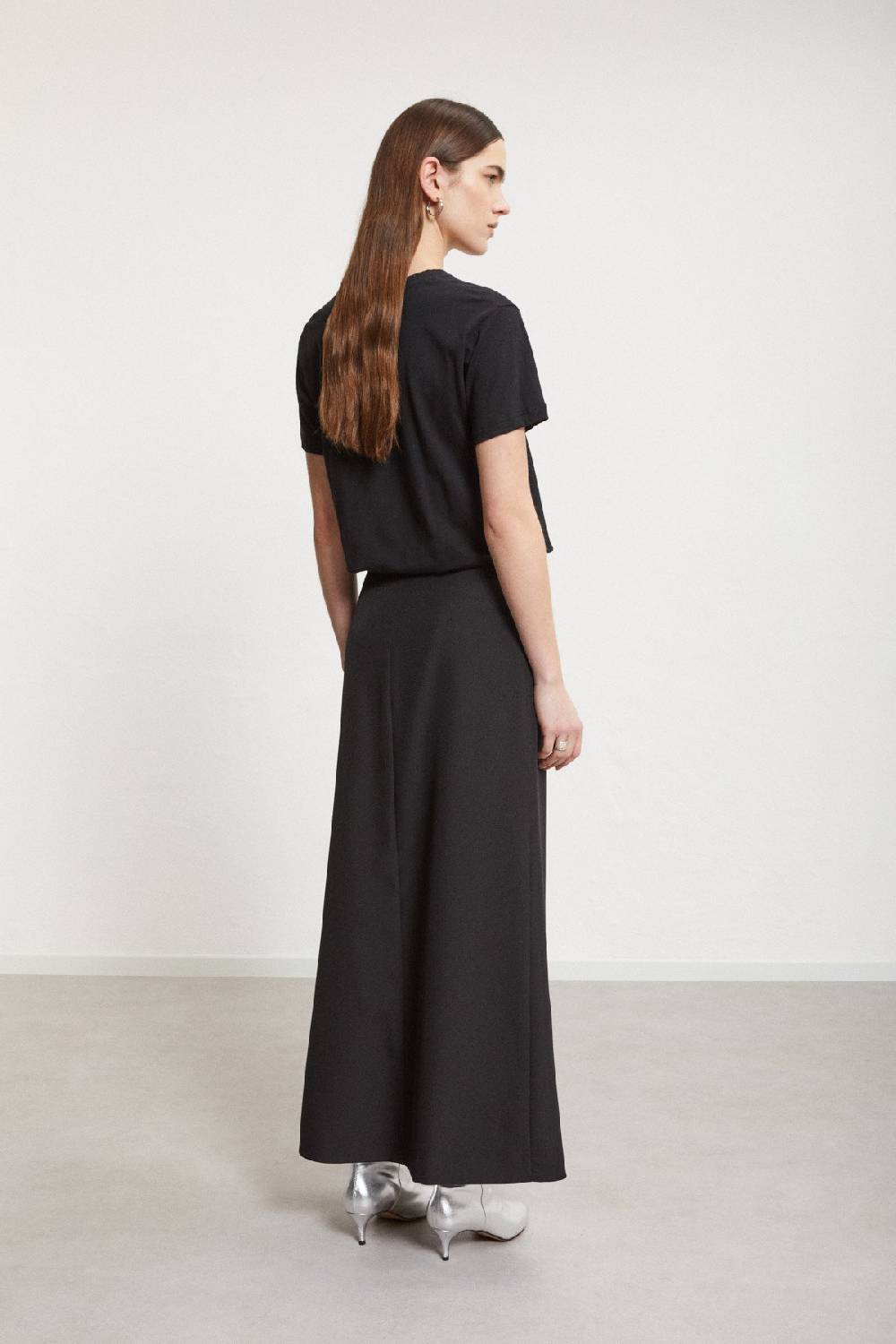 ottod'Ame Long skirt with grommet and chain Offerte