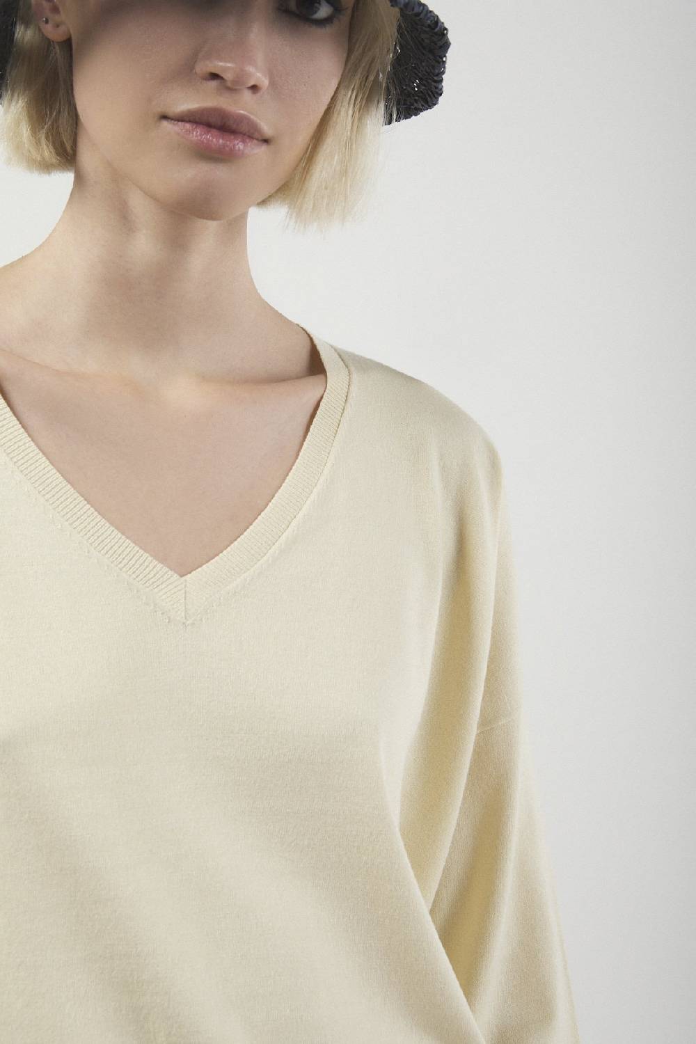 ottod'Ame Viscose blend smooth sweater Italy