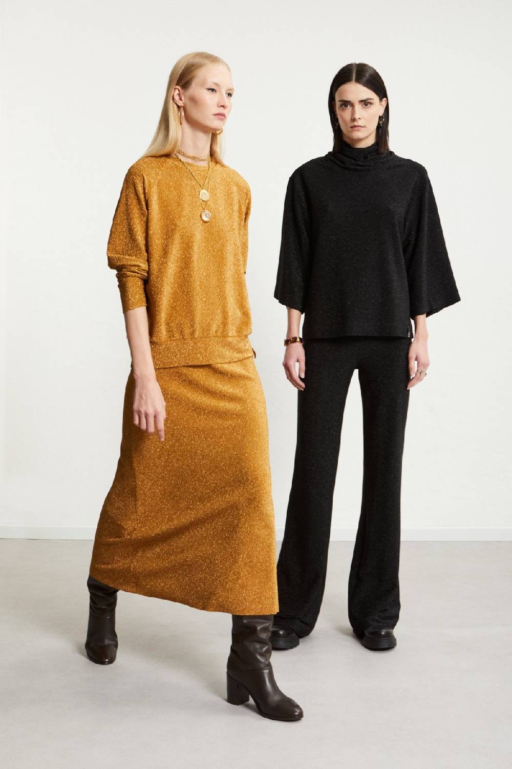 ottod'Ame Viscose blouse with lurex and flared sleeves Saldi Di Fabbrica