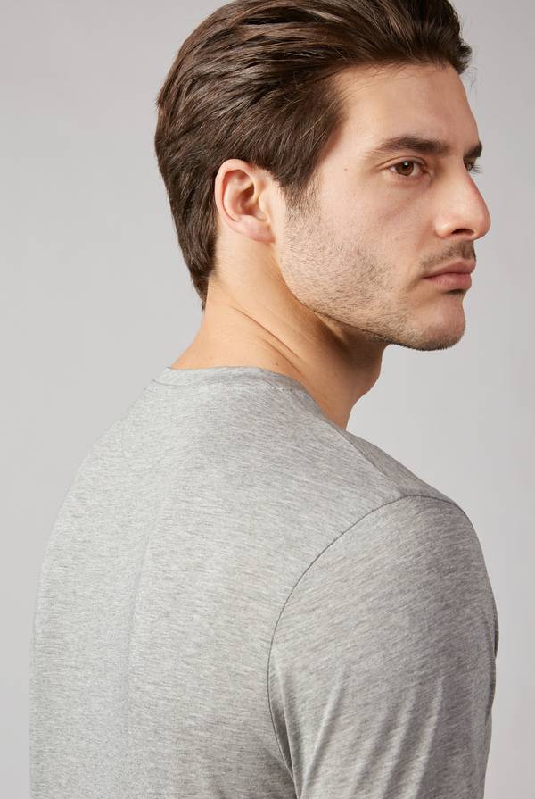 Pal Zileri T-shirt in jersey ultraleggera In Vendita
