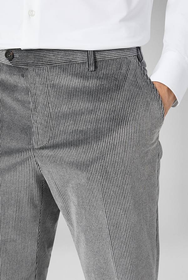 Pal Zileri Pantaloni in velluto corduroy e lana Nuovo