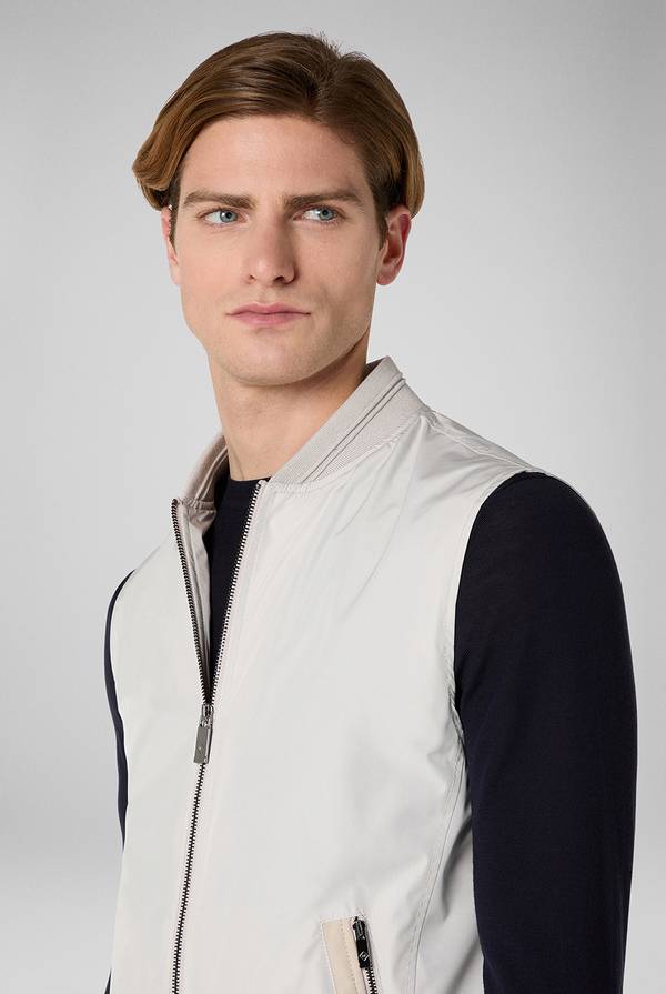 Pal Zileri Outerwear gilet in nylon ultra leggero Enormi sconti