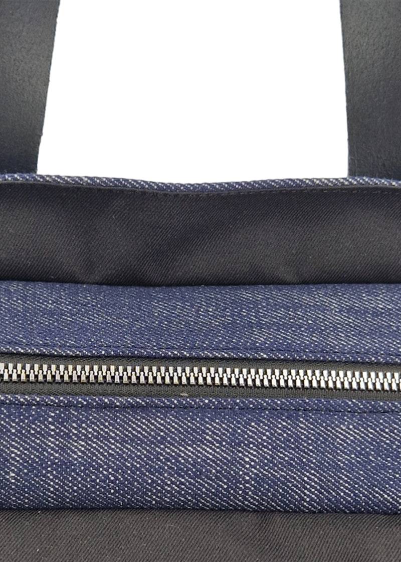 Paola T. Shopper medium con rivetti e pendente argento Hotsell