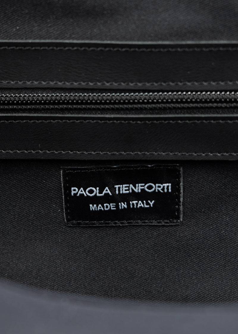 Paola T. Bauletto large in neoprene con dettagli argento Vendite Flash