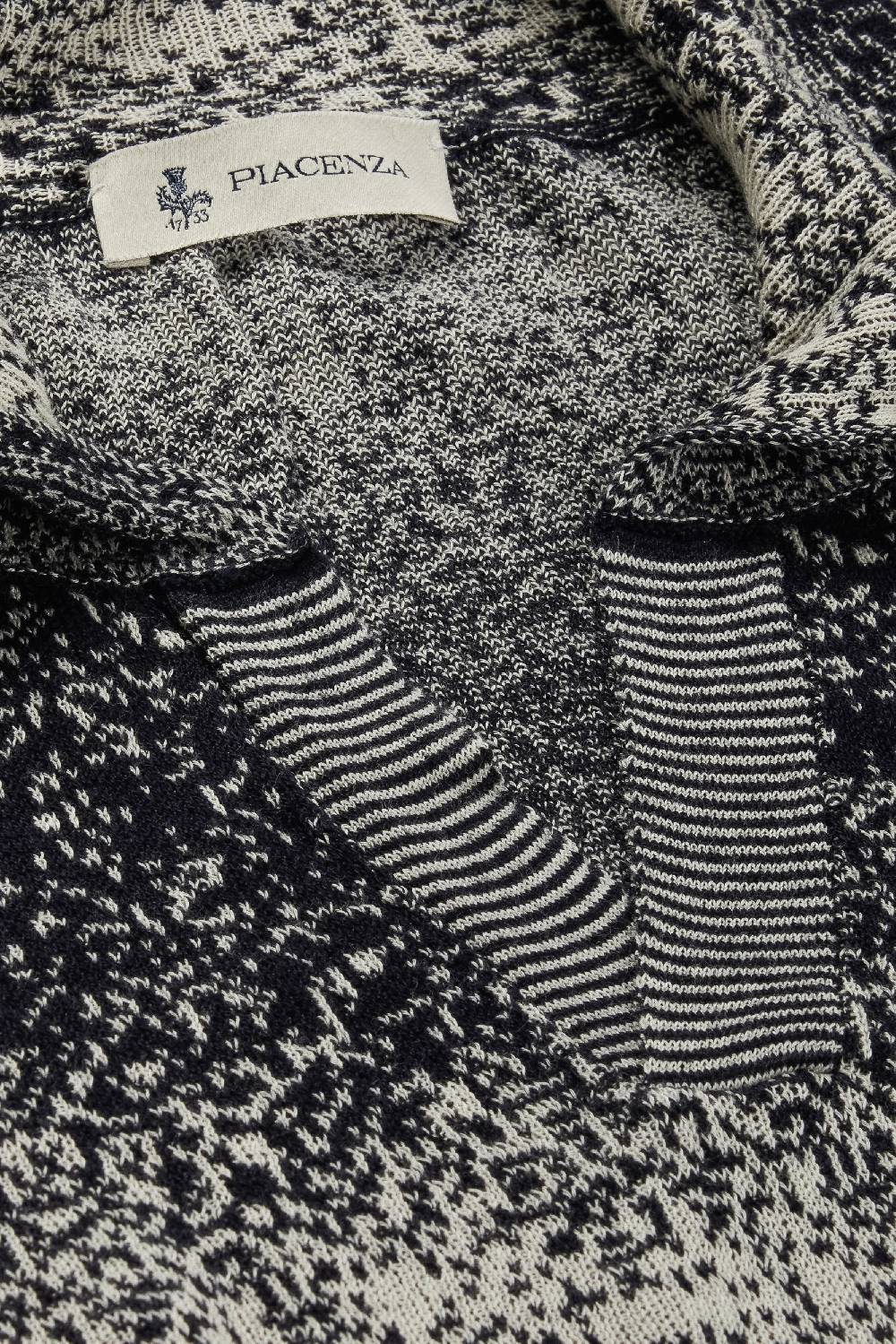 Piacenza 1733 Polo maniche lunghe pixel shadow stripe bianco e blu Saldi