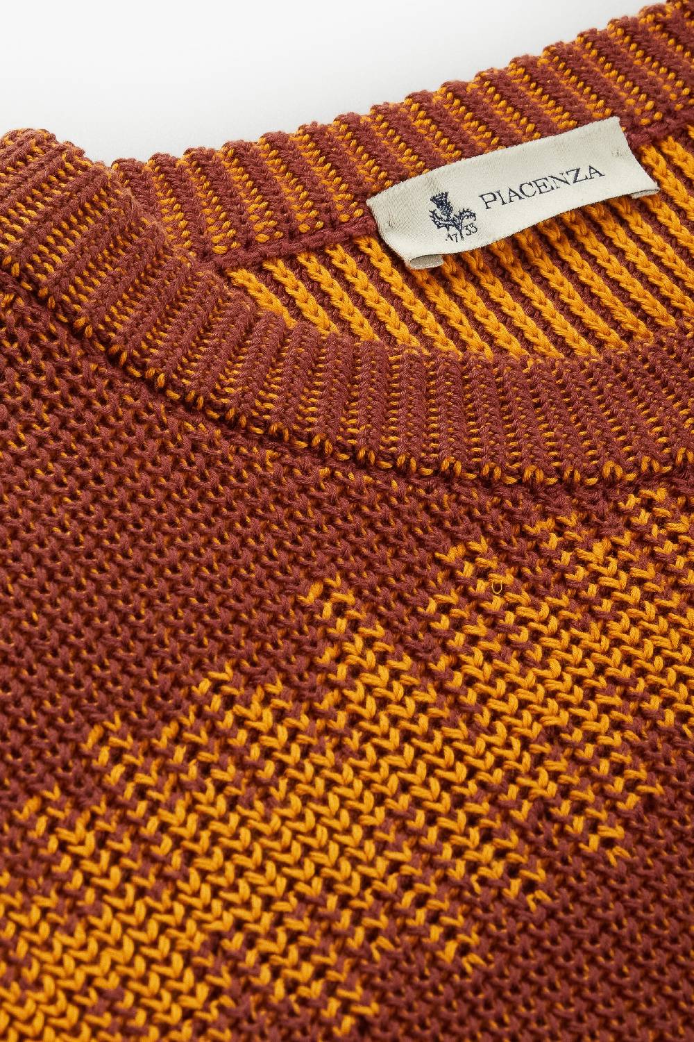 Piacenza 1733 Maglione ikat striped cob bruciato e becco d'oca Vendita