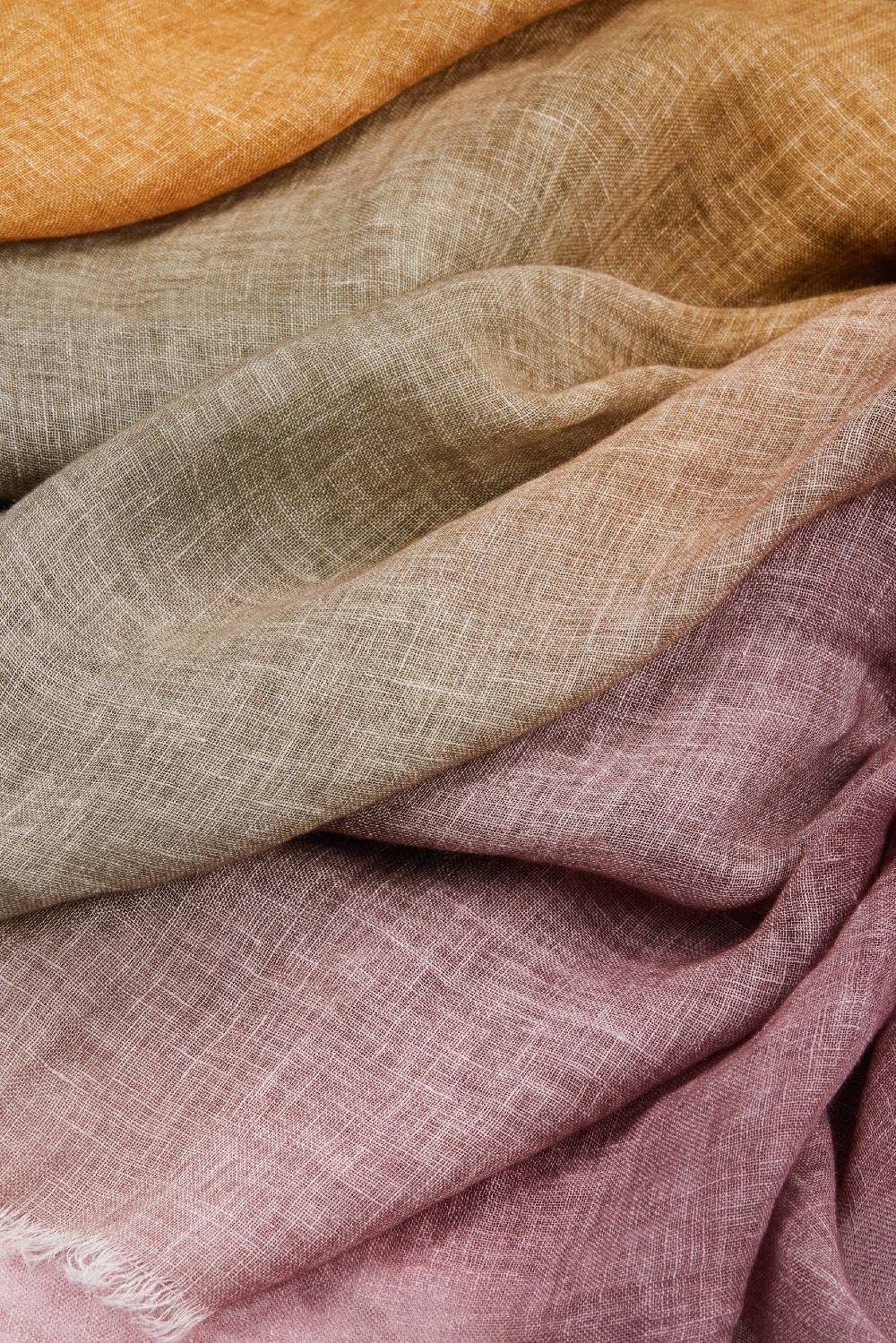 Piacenza 1733 Stola Sprinkle nuances rosa e senape Promozione Limitata