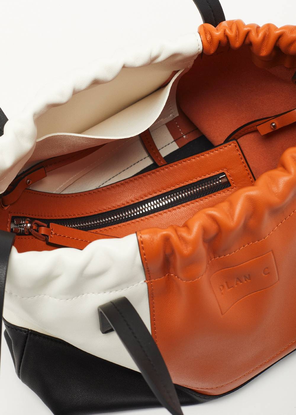Plan C BORSA PICCOLA IN PELLE CON COULISSE Italia