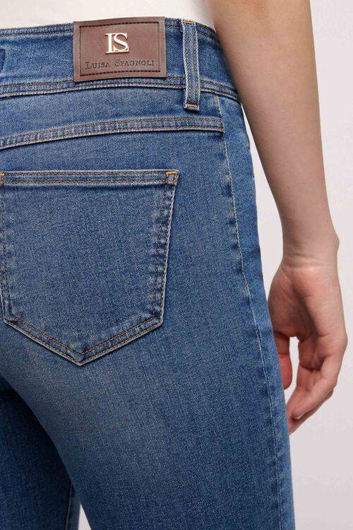 Luisa Spagnoli Oberg - Jeans modello flare Offerta