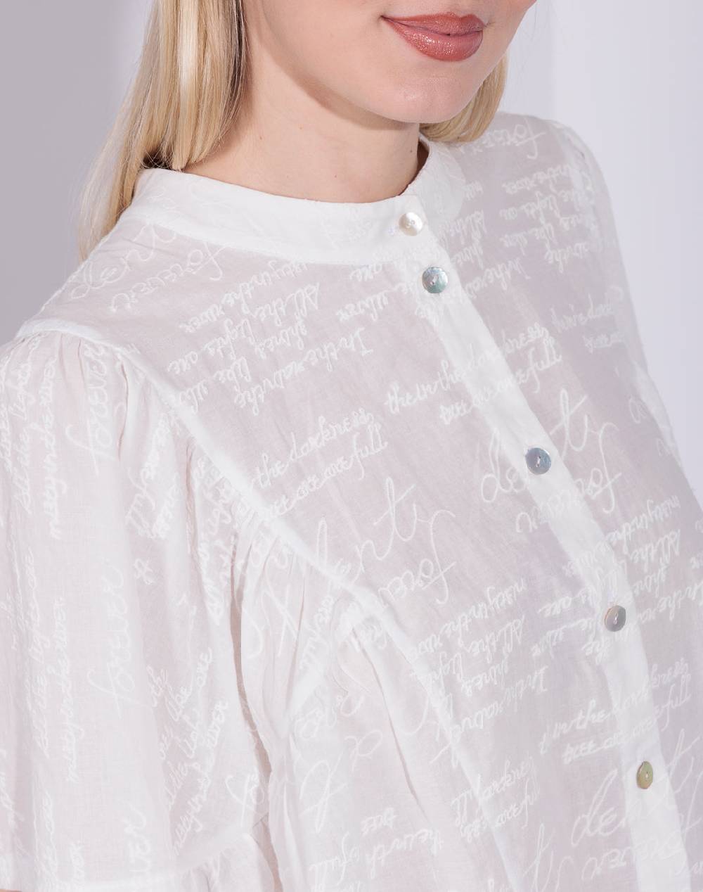 Risskio Adhira - Camicia in mussola ricamata Offerta settimanale