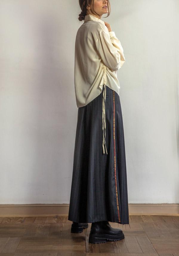 Rose & Lini A TENTATIVE ATELIER COTTON “STRIPED” CHARCOAL PANTS Negozio