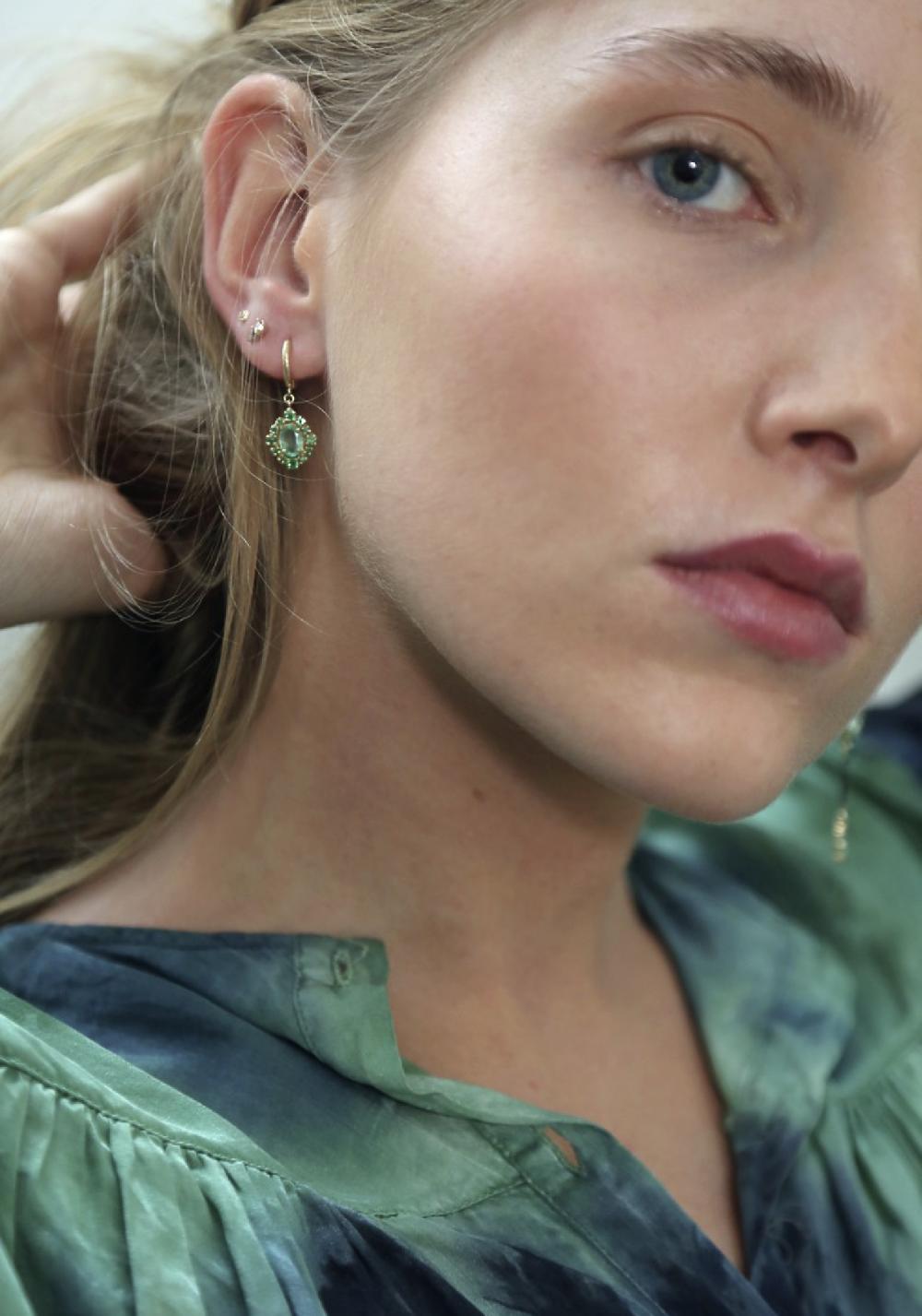 Rose & Lini 5 OCTOBRE “MALO SHORT” GOLD EARRINGS Shopping Online