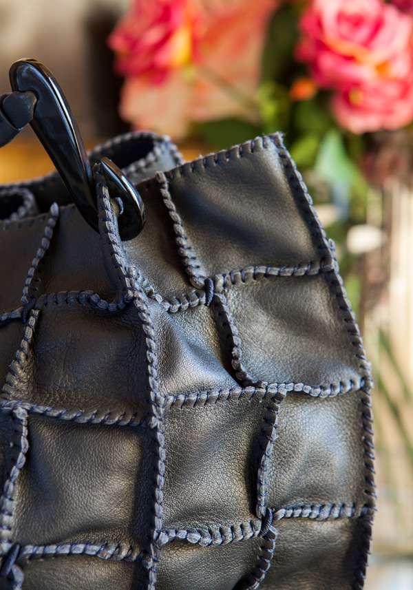 Rose & Lini JAMIN PUECH “HONU GM” NAVY LEATHER BAG Nuovo