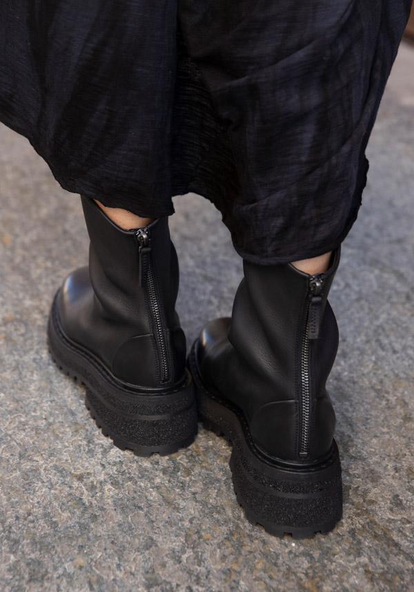 Rose & Lini MARSÈLL “CARRO” BLACK LEATHER ANKLE BOOTS Negozio