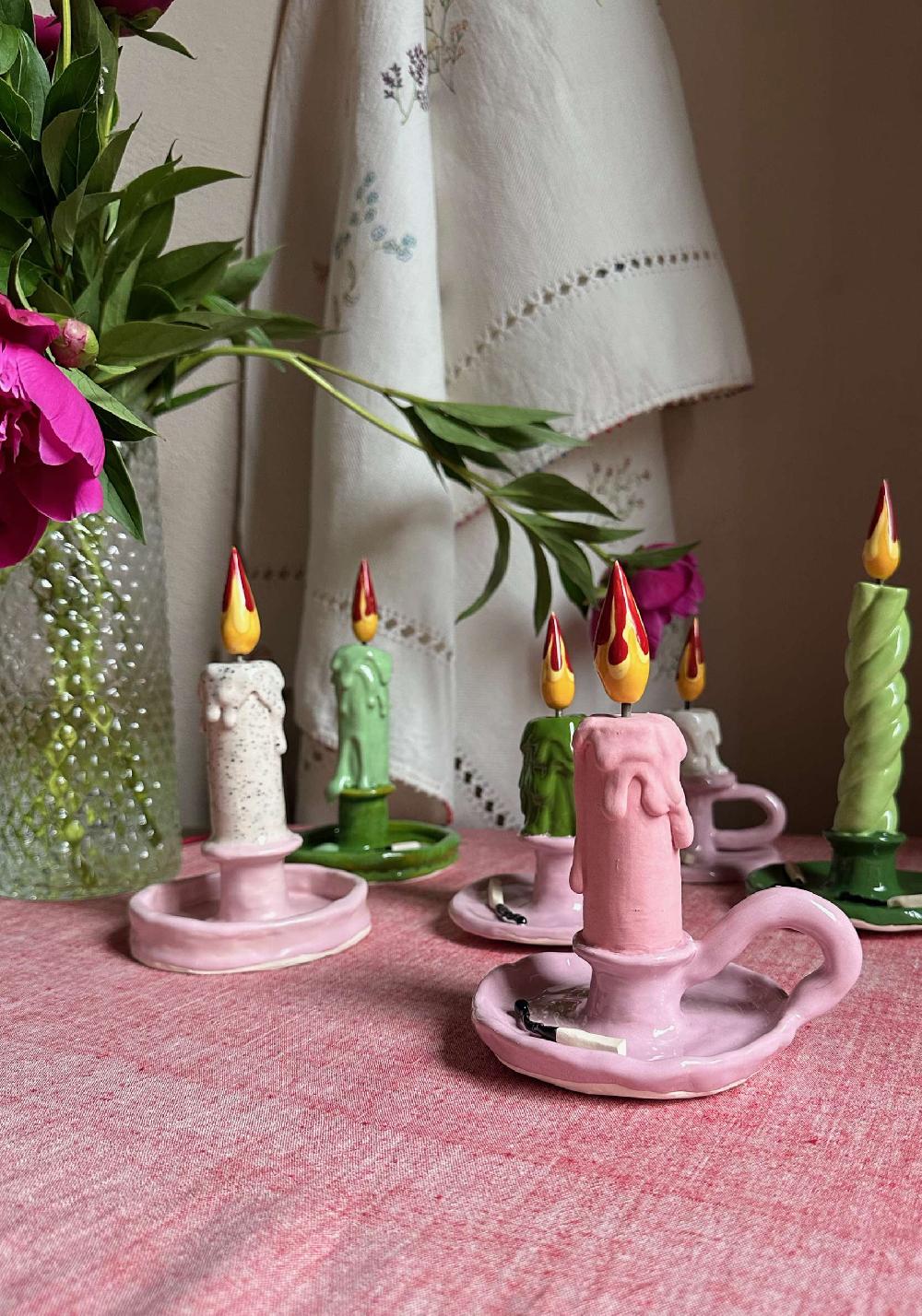 Rose & Lini MICHELA CASTAGNARO “ETERNAL CANDLE” nr.44 Negozio