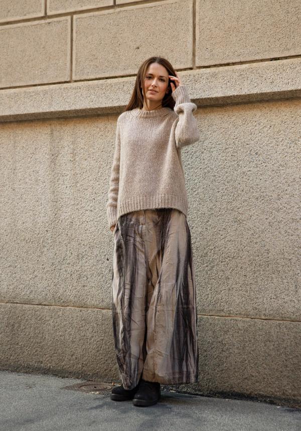 Rose & Lini GILDA MIDANI COTTON “EGG PANTS” TAUPE 2025