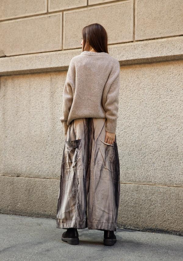 Rose & Lini GILDA MIDANI COTTON “EGG PANTS” TAUPE 2025