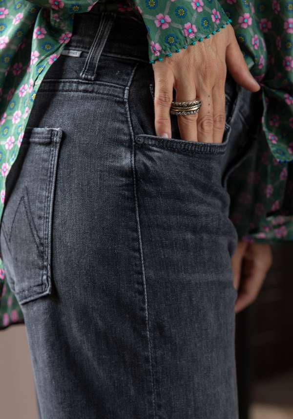 Rose & Lini MOTHER DENIM “THE DITCHER ZIP” BLACK JEANS Convenienza