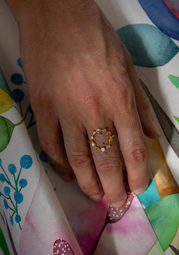 Rose & Lini DORETTE “BAGUE COURONNÉE” GOLD RING Offerta