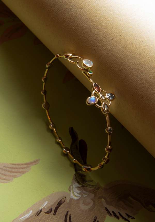 Rose & Lini DORETTE GOLD STUDDED “JARDINAGE BRACELET” #1 Vendita Calda