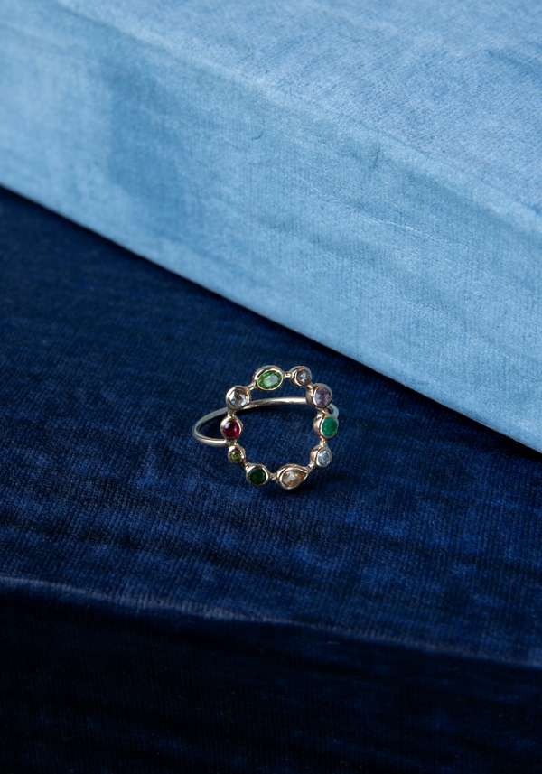 Rose & Lini DORETTE MULTICOLOR “BAGUE COURONNÉE” GOLD RING Vendite Flash