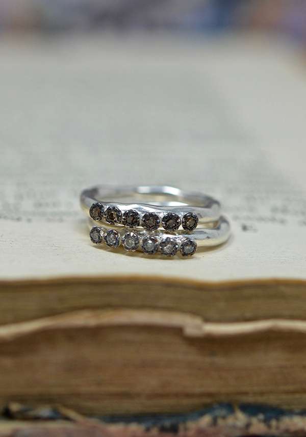 Rose & Lini ROSAMARIA COGNAC DIAMONDS “POPPY” RING In Vendita