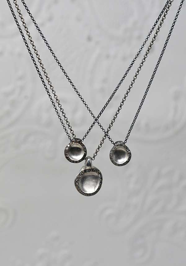 Rose & Lini ROSAMARIA SMALL COGNAC DIAMONDS PENDANT NECKLACE Saldi