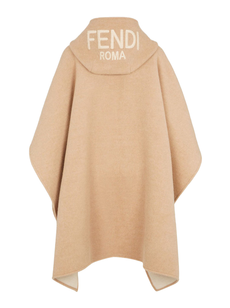 Suitnegozi Poncho Fendi Roma Novità