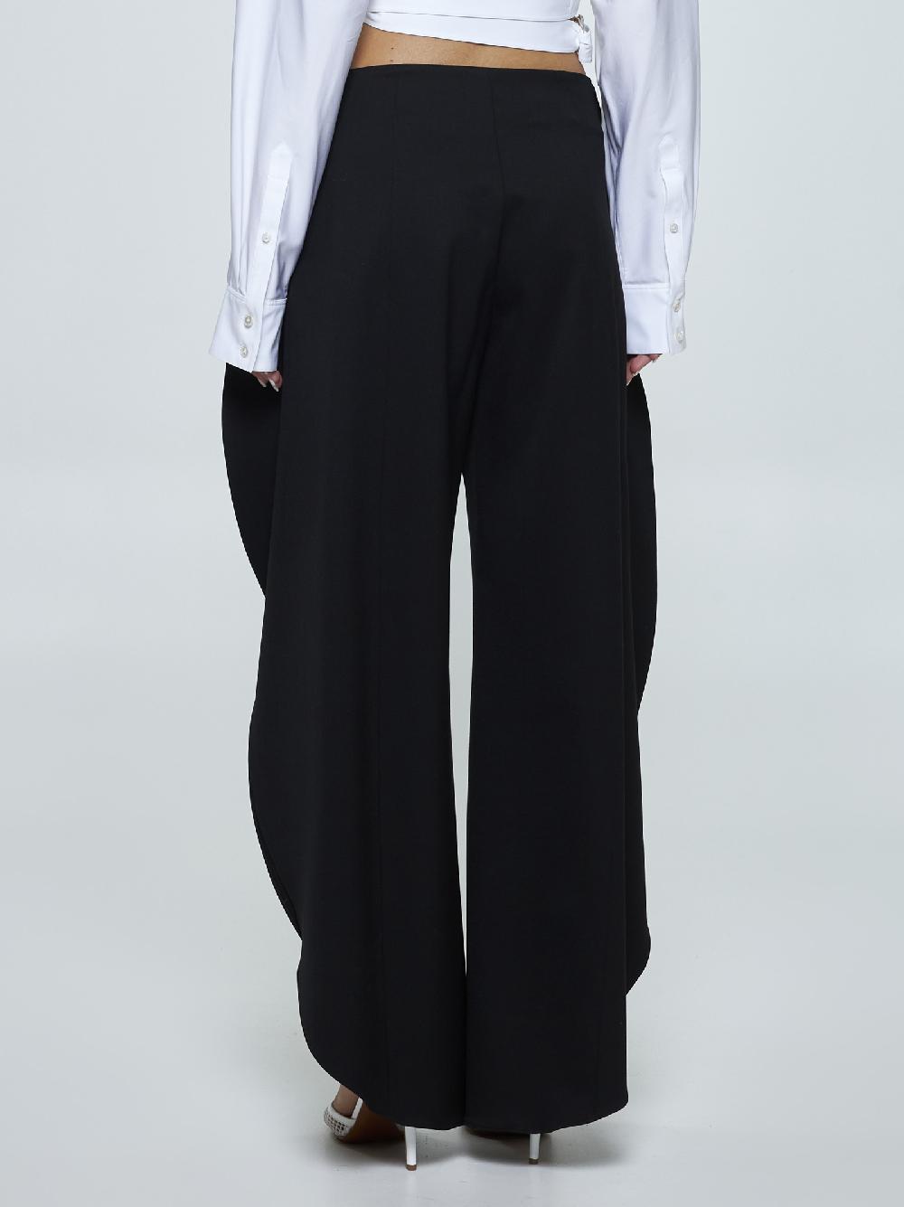 ALAÏA Pantaloni Round in lana stretch Nuova