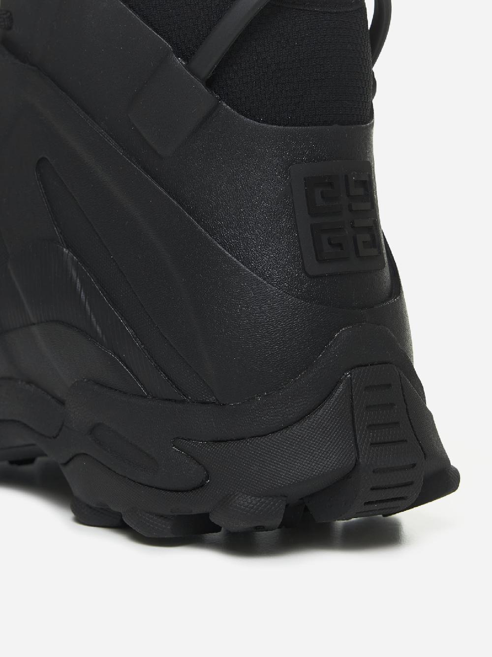 GIVENCHY Stivaletti high-top Bogs in gomma Italy
