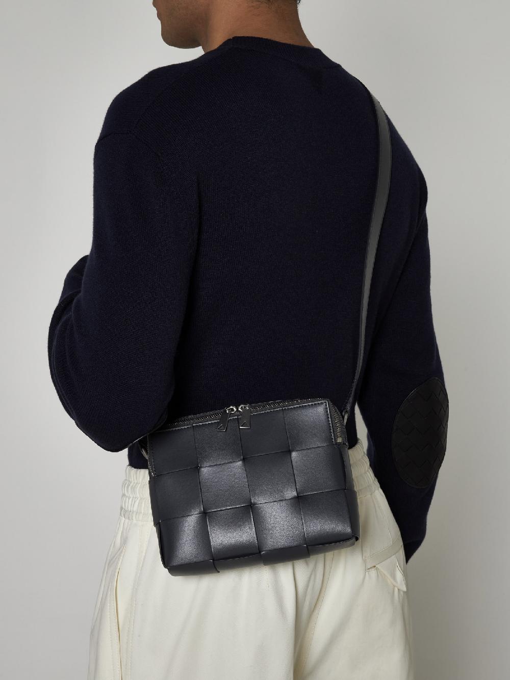 BOTTEGA VENETA Borsa Cassette piccola in pelle Moda