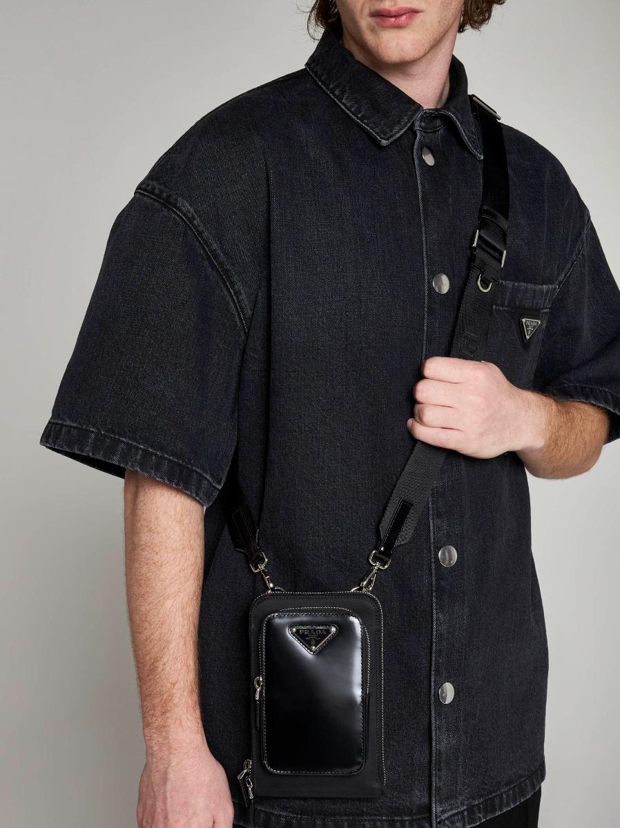 PRADA Borsa a tracolla in pelle e Re-Nylon Italia