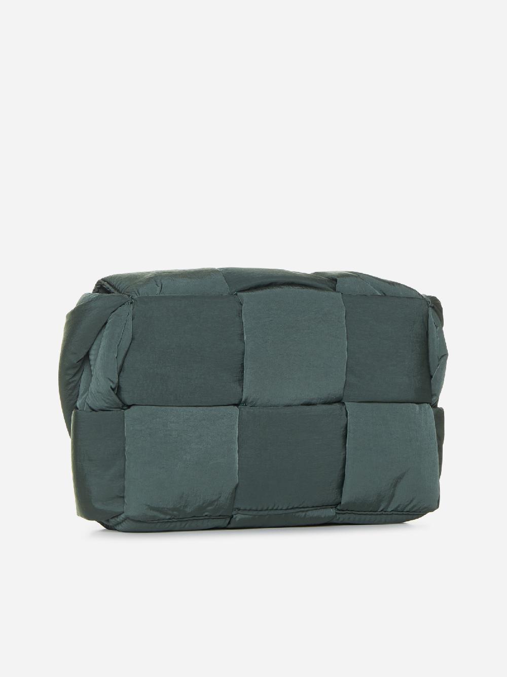 BOTTEGA VENETA Borsa Cassette piccola in nylon Intreccio Nuovo