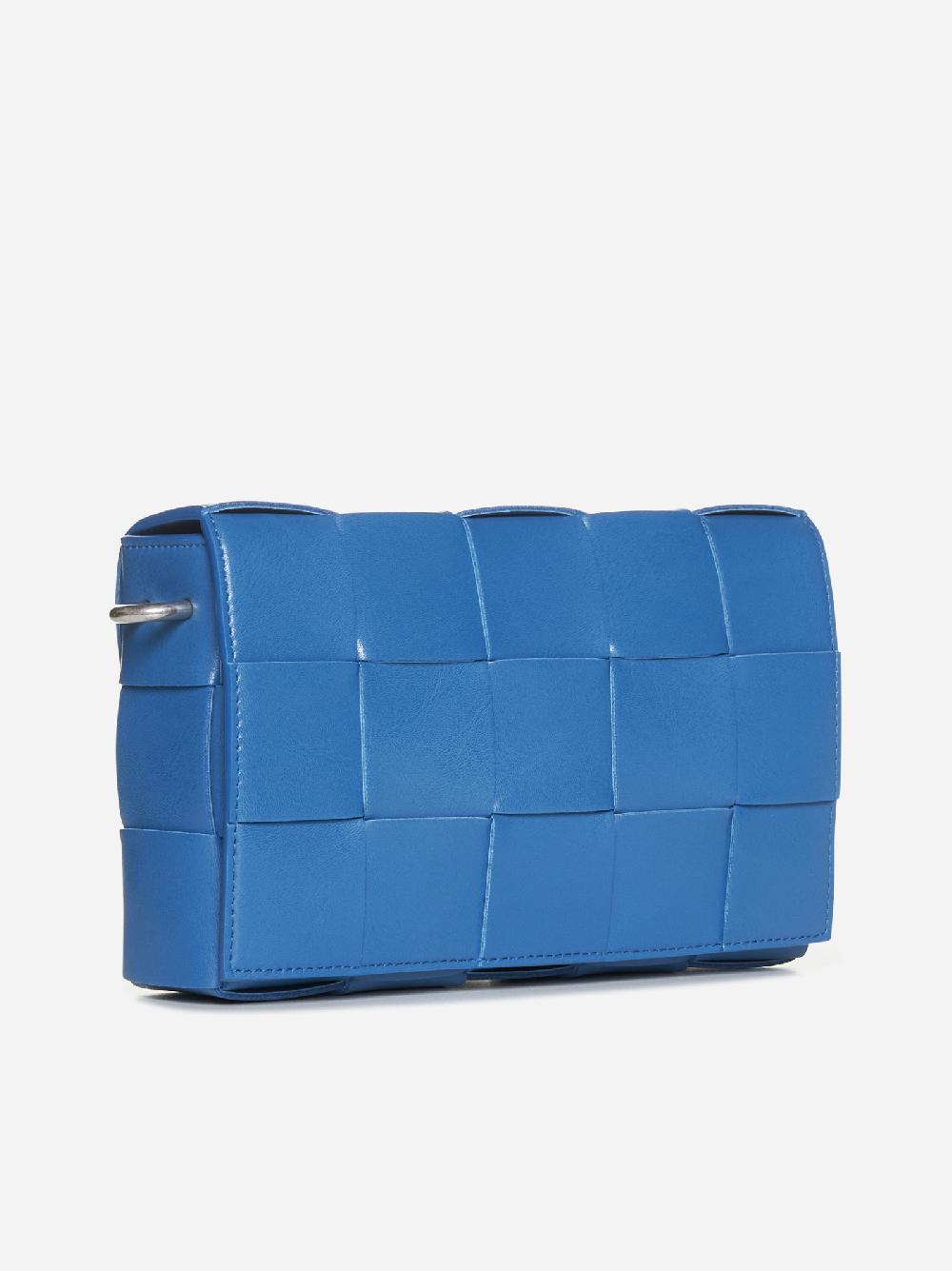 BOTTEGA VENETA Borsa Cassette On Strap in pelle Intrecciato Negozi Online