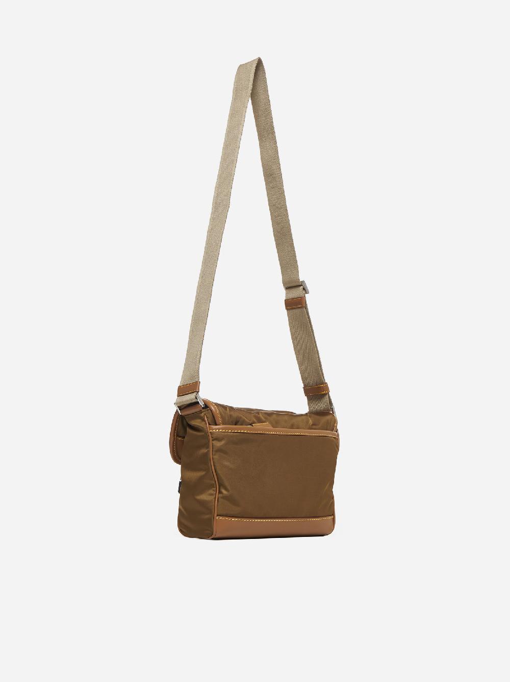 PRADA Borsa a tracolla in Re-Nylon e pelle Offerta