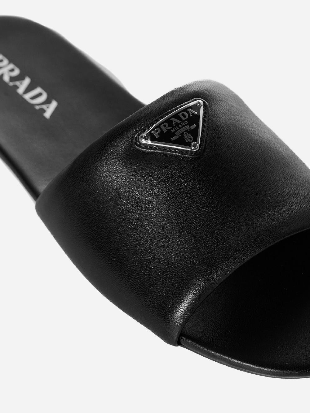 PRADA Sandali flat in nappa Spedizione Gratuita