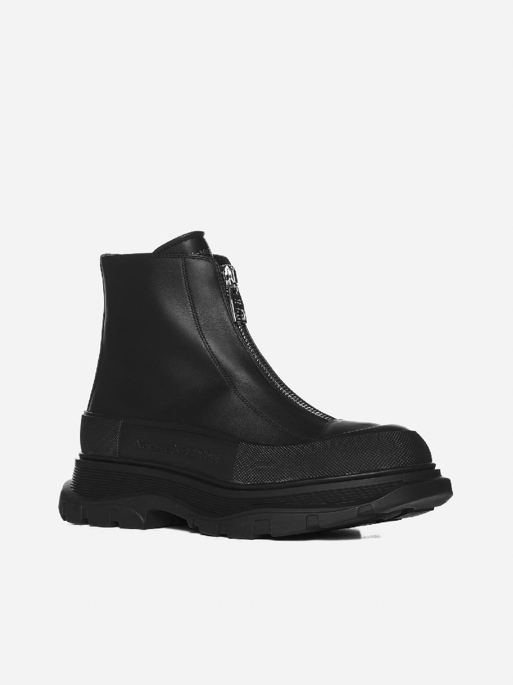 ALEXANDER MCQUEEN Stivaletti Tread Slick in pelle nera Offerta