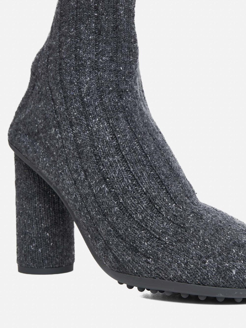 BOTTEGA VENETA Stivali Atomic in maglia Saldi Di Fabbrica