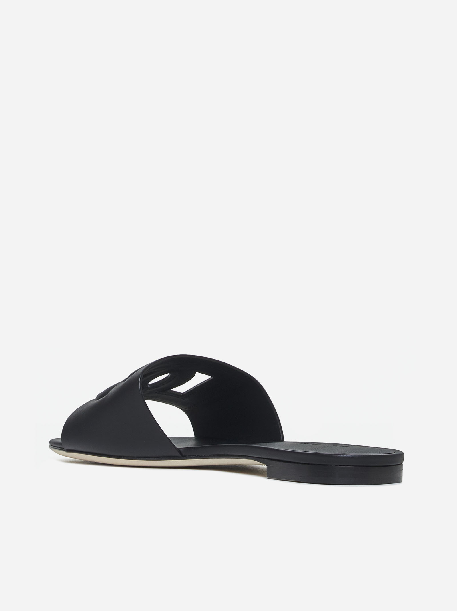 DOLCE & GABBANA Sandali flat in pelle con logo DG 2025