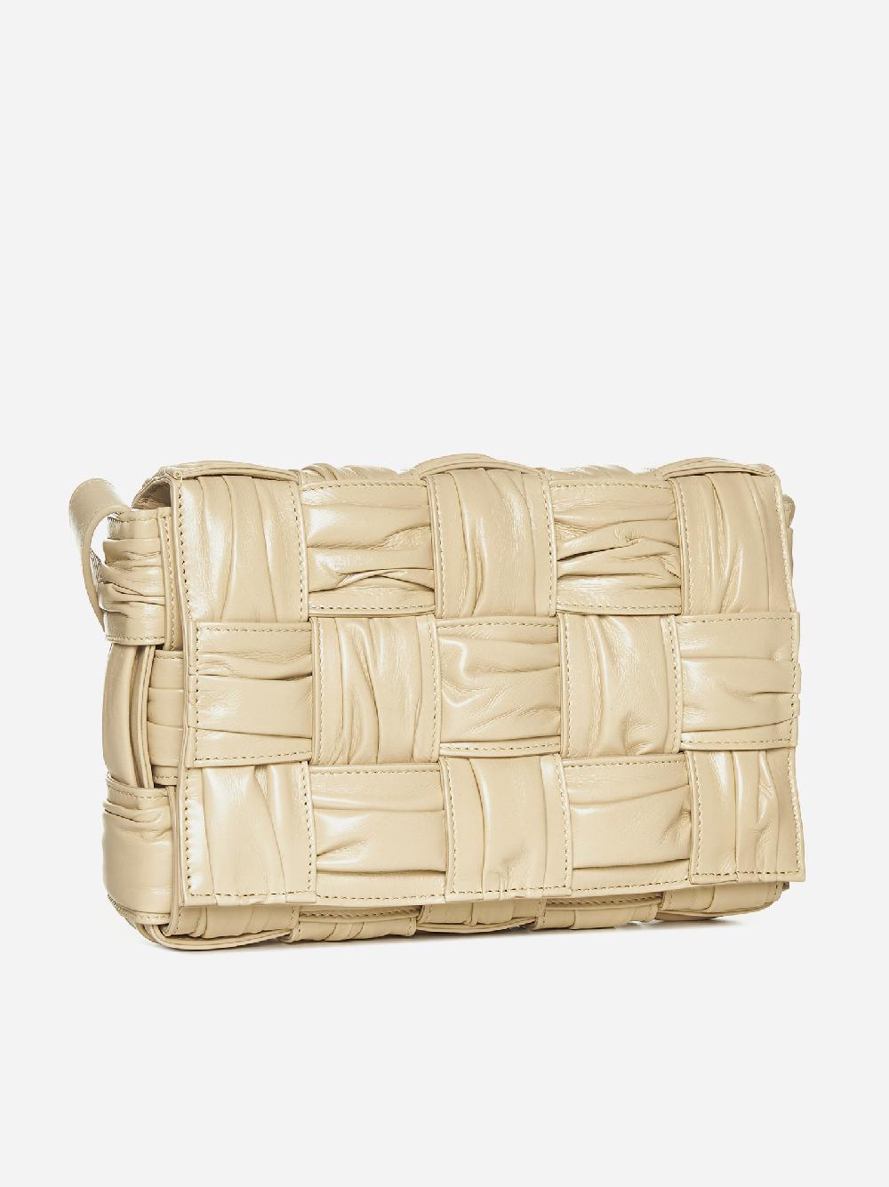 BOTTEGA VENETA Borsa Cassette in pelle Intreccio Plisse’ Moda