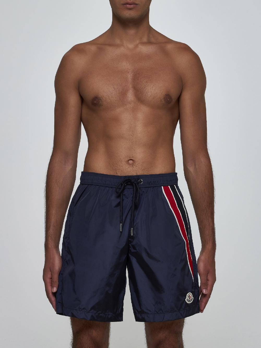 MONCLER Shorts da mare con logo Affare Del Giorno