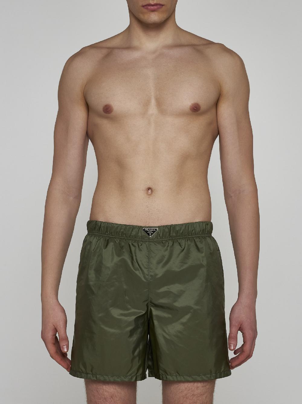 PRADA Shorts in Re-Nylon con placca-logo Outlet